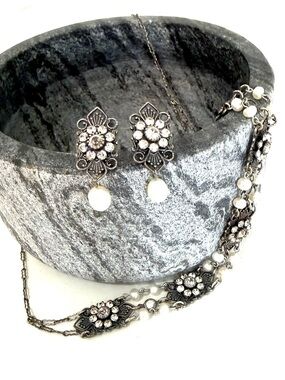 Liz Palacios Vintage Silver Floral Necklace & Earrings With Crystals & Pearls